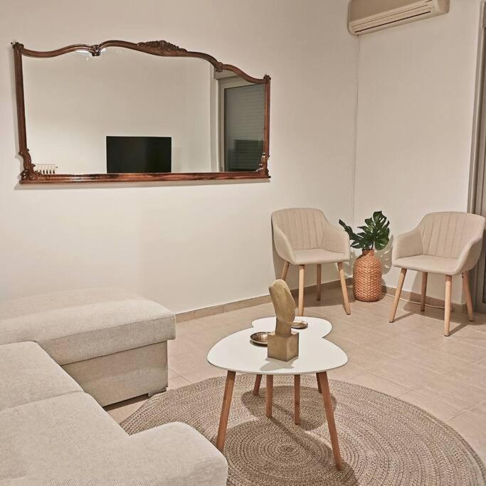 Apartment New Modern Flat Pyrgos Centre Olympia